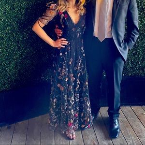 Monique Lhuillier Floral Embroidered Dress